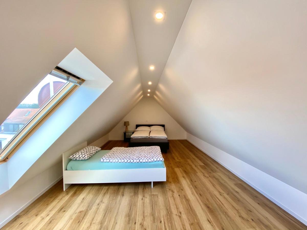 Apartments Bei Playmobil 2,130 M2,24H Self Check-In,Free Parking Zirndorf Ngoại thất bức ảnh